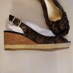 NEW Antonio Melani wedges